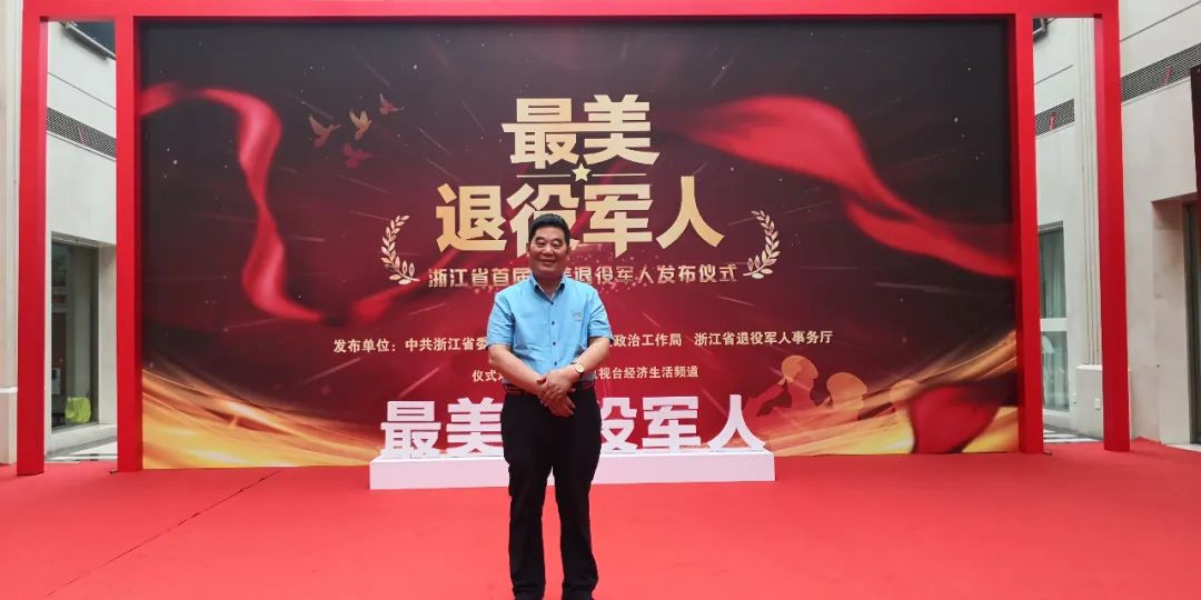 1690877696950746.jpg 640.jpg